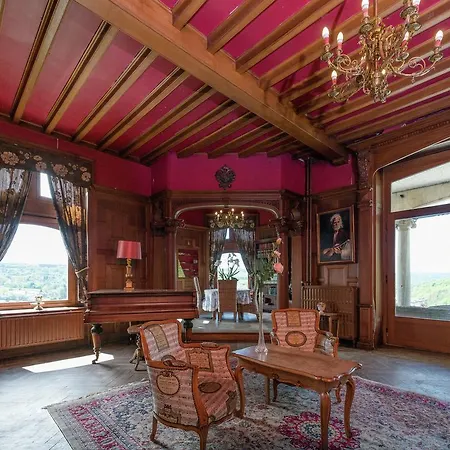 Le Chateau De Balmoral * ジャレ